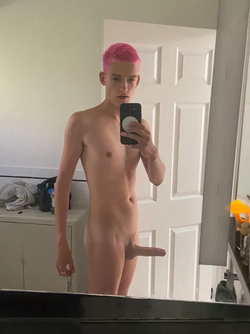 pink hair looking for pink hole 🙊 by milo_jaspers