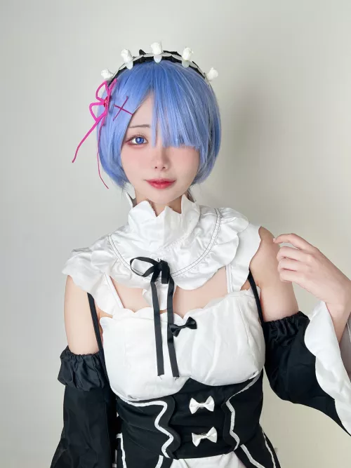 Rate me with an emoji 👼🏻 by Minimum-Fisherman142