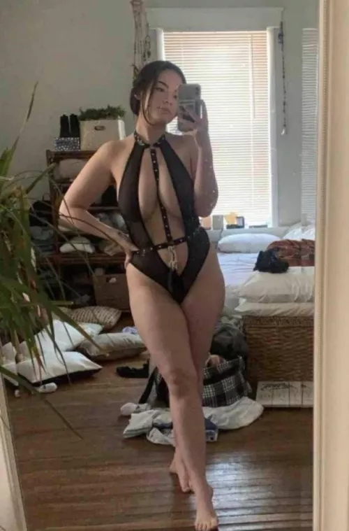 She’s a show off by Scared_Foundation_20