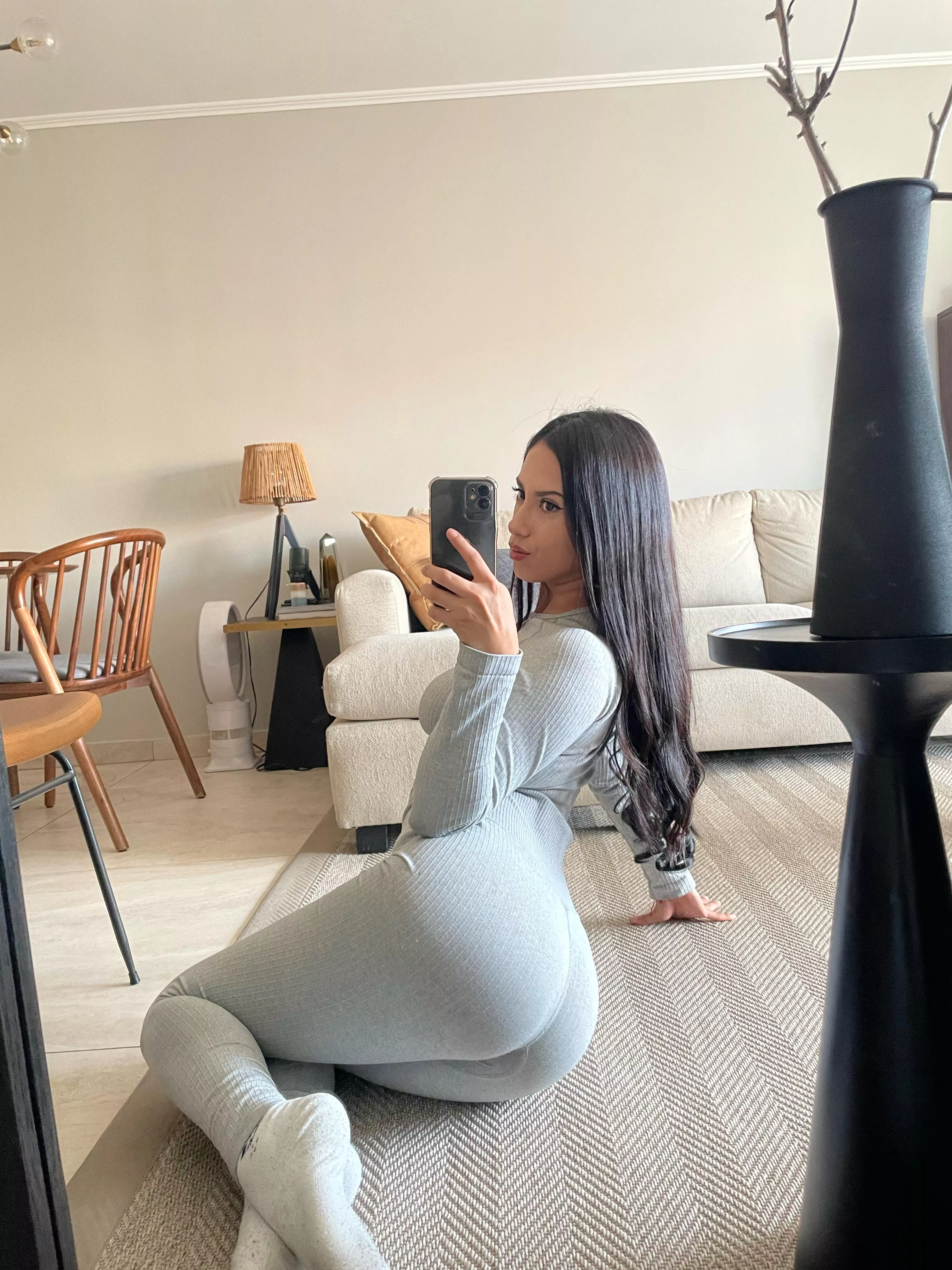 Sofia Vinni (@sofiavinni) [Onlyfans] posted by Sofia_Vinni