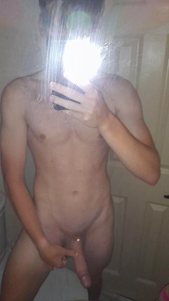 Tell me which hole u want me to fuck first  posted by JoshWilliams9