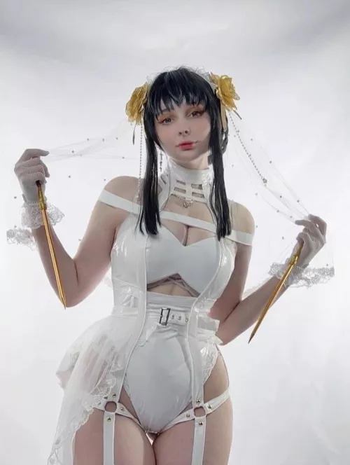 Yor Forger by mia_green_tea by Mia__green__tea