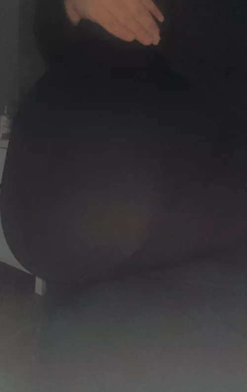 5 month belly ⬆️ to see more😉 by Distinct_Orchid_2275