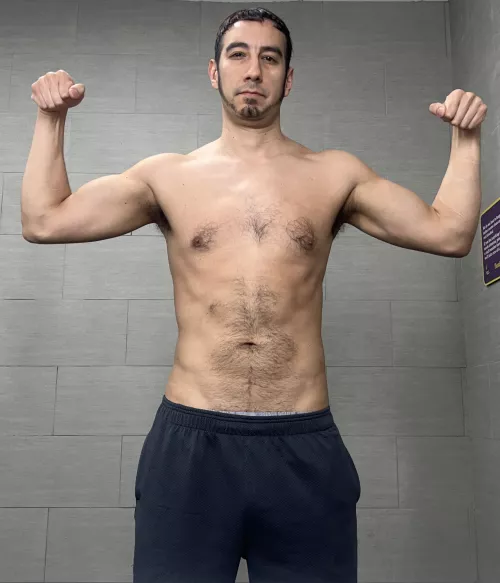 6’4” dude by jsalazar665