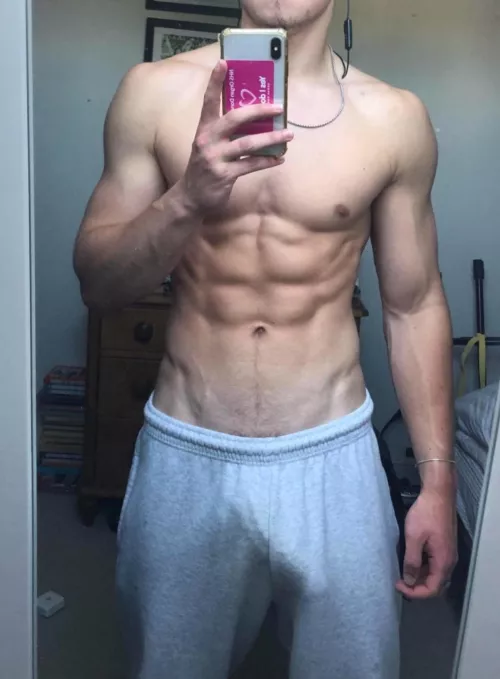 Am I packing? by Broad_Turnover5290