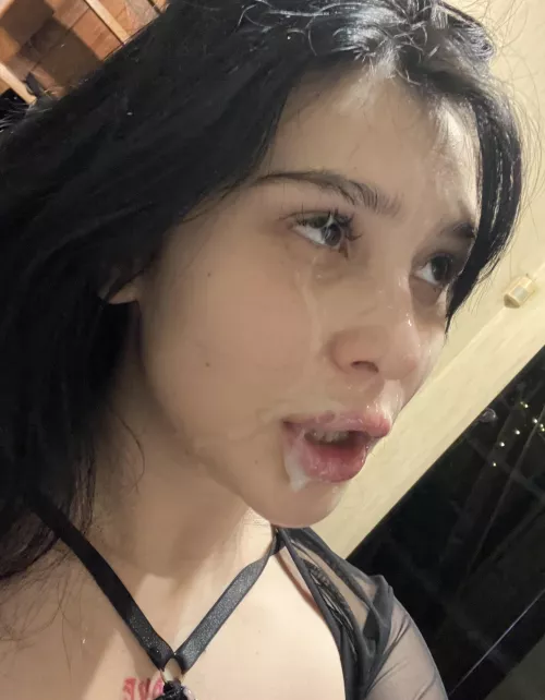 Cover me with your semen! by Tiedbonasa