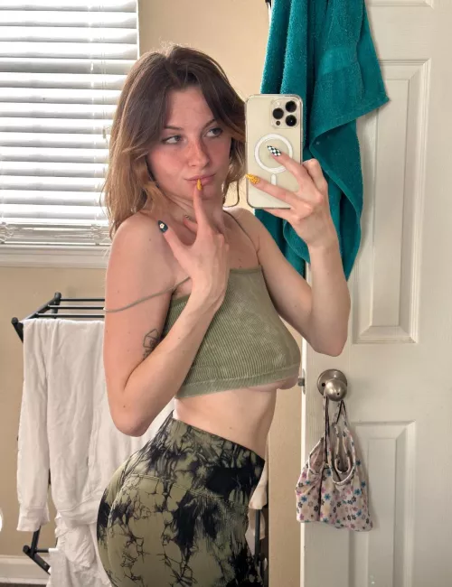 Cropped enough? by [deleted]