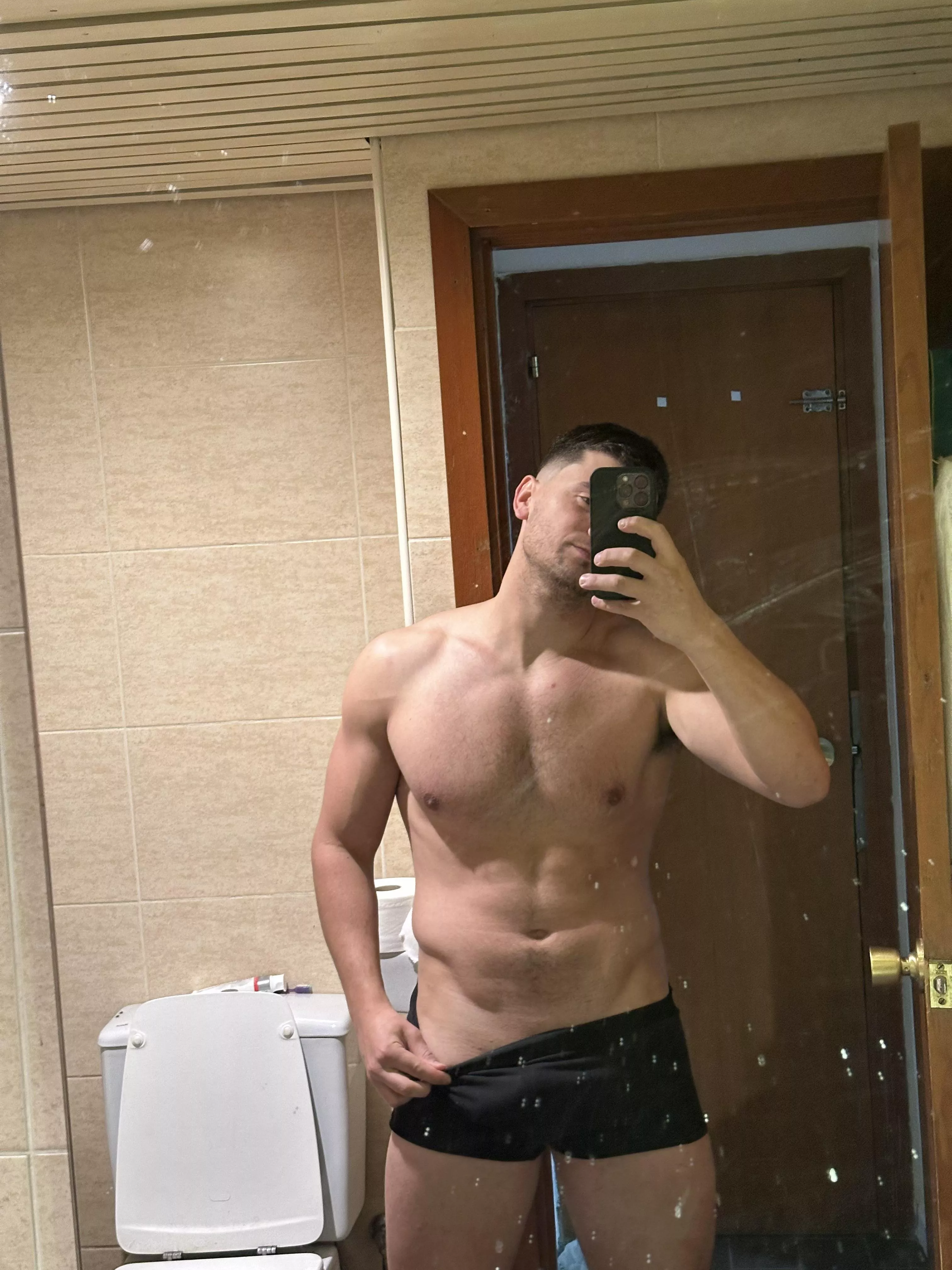 Do u want to see my V? posted by Isiwak