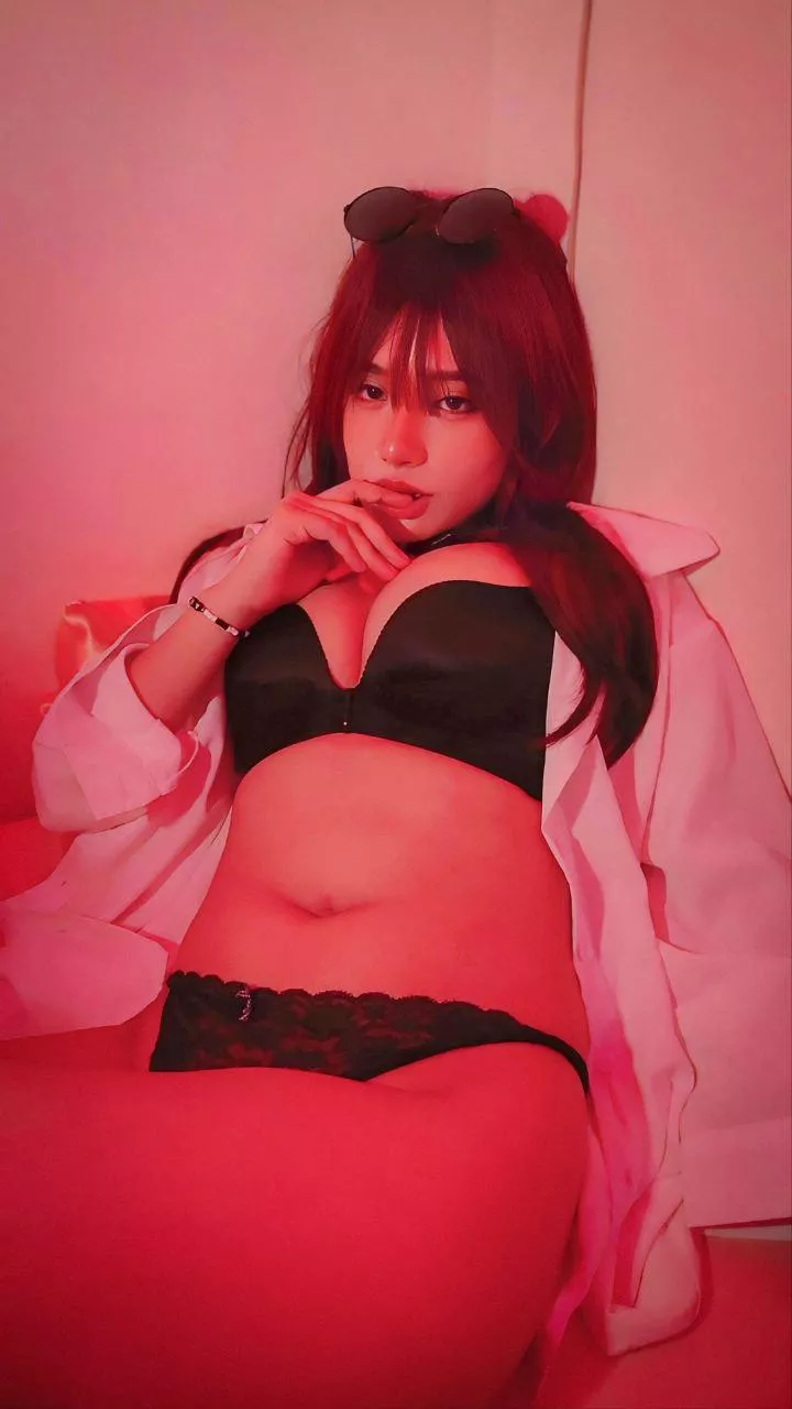 How hot am I, 1-10 posted by suakara