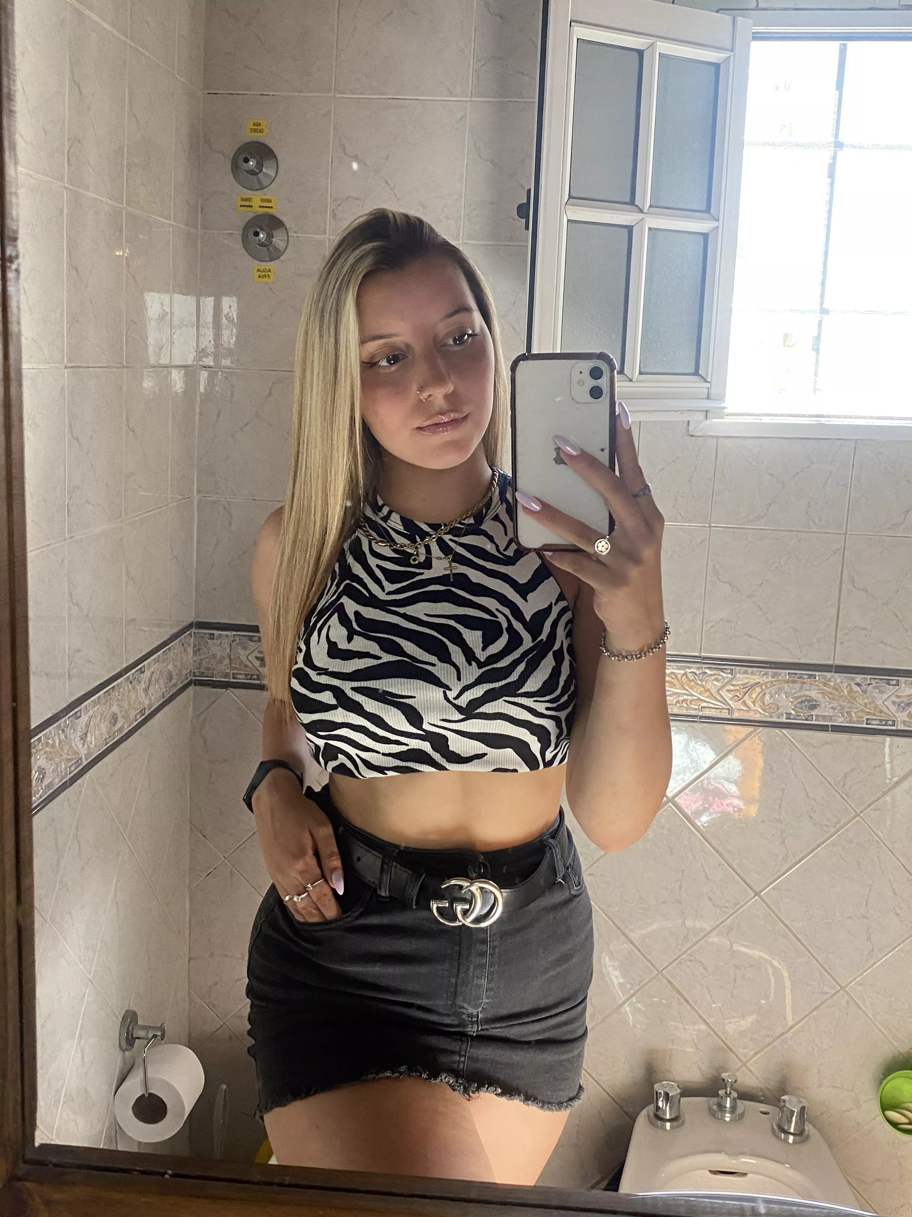 I am 18 and only 90 lbs could you pick me up? posted by InvestmentComplex252