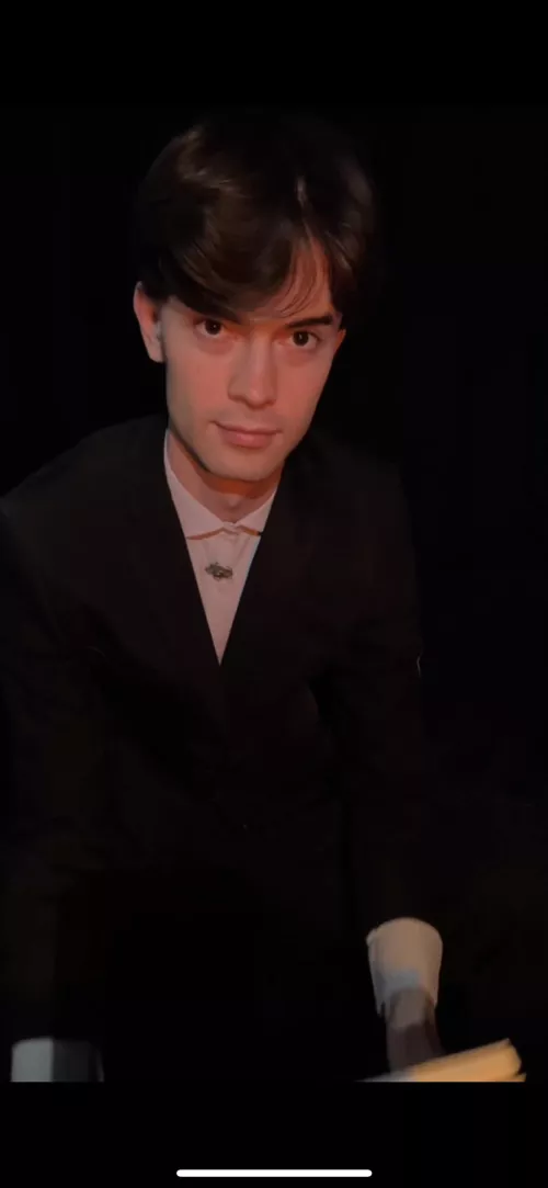 I felt kinda handsome for the first time in ages so hi  by johanflock_art