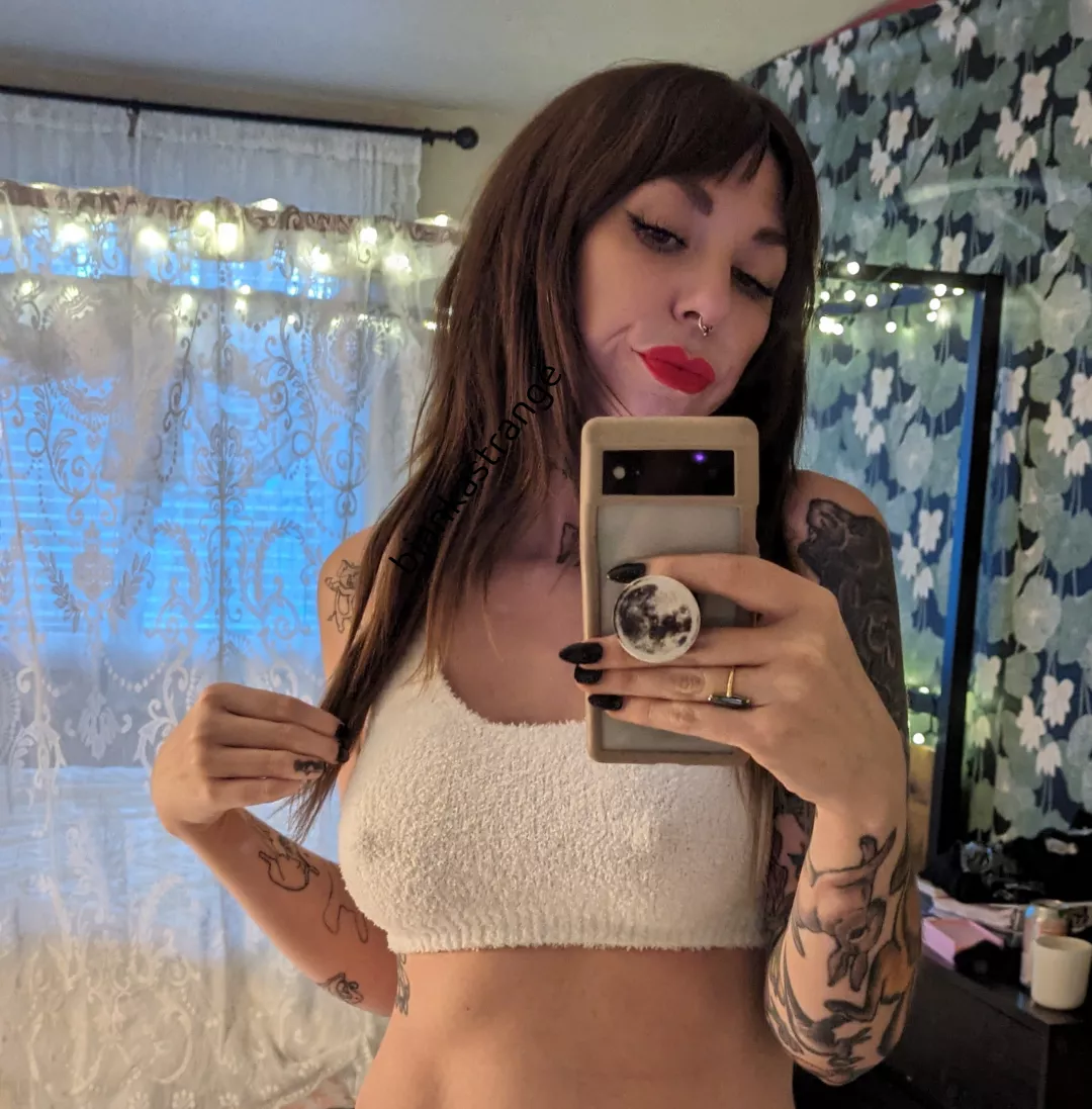 I just wanted to start your day right (if you're in the western hemisphere lol) posted by biankastrange