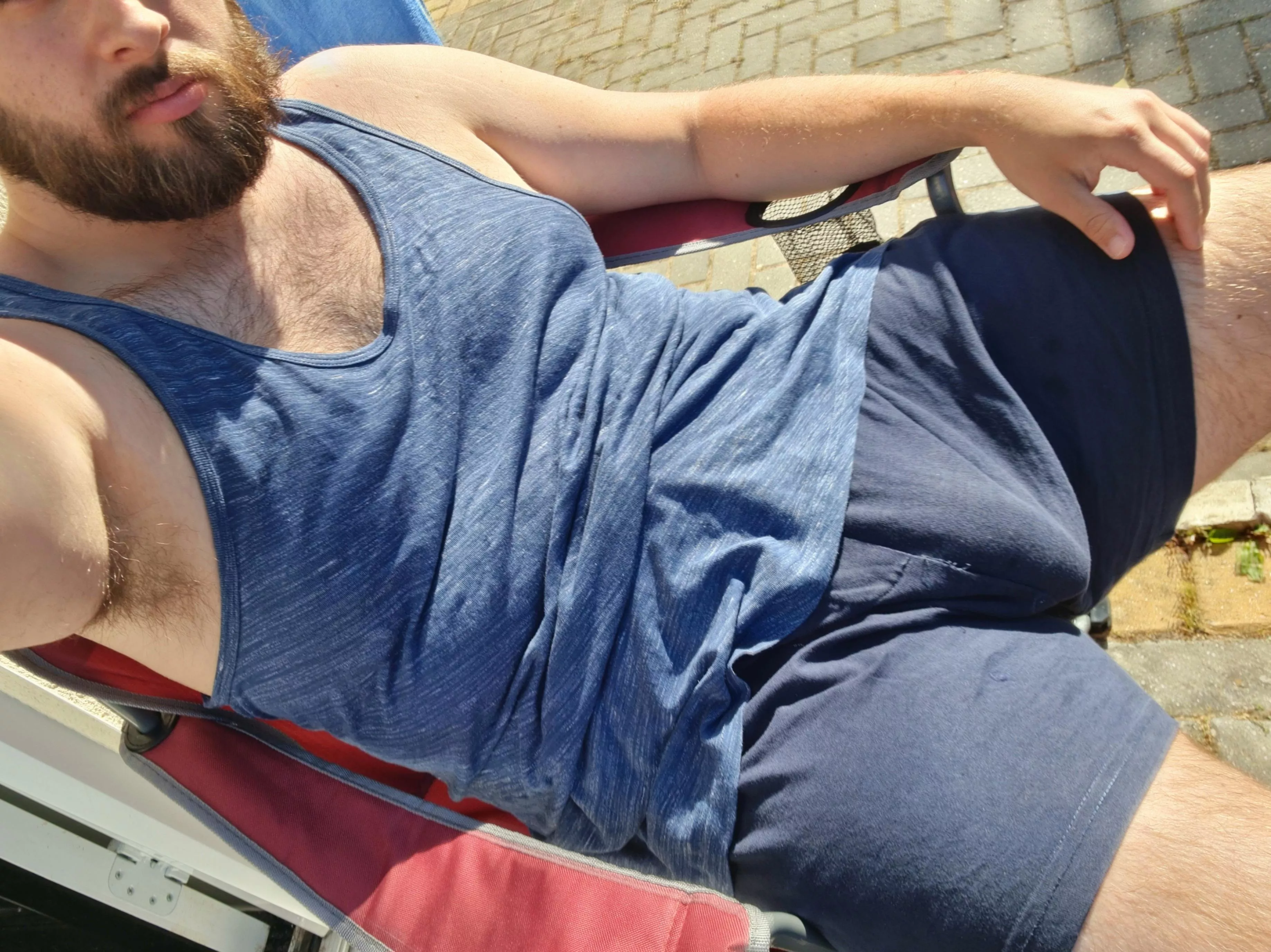 I miss the summer when I could get away with freeballing in the thinest shorts I own. posted by nerdurge