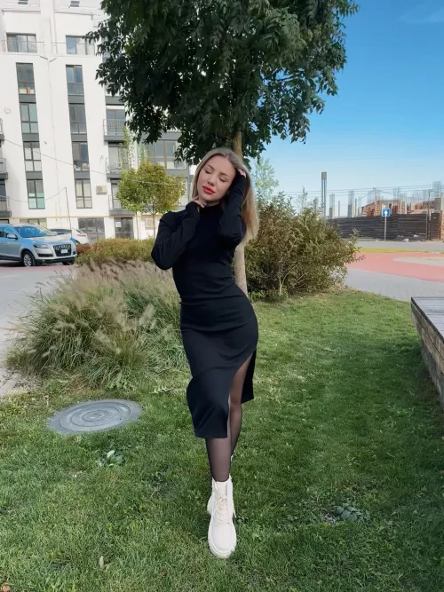 Just me trying to be adorable by Erika_Becker