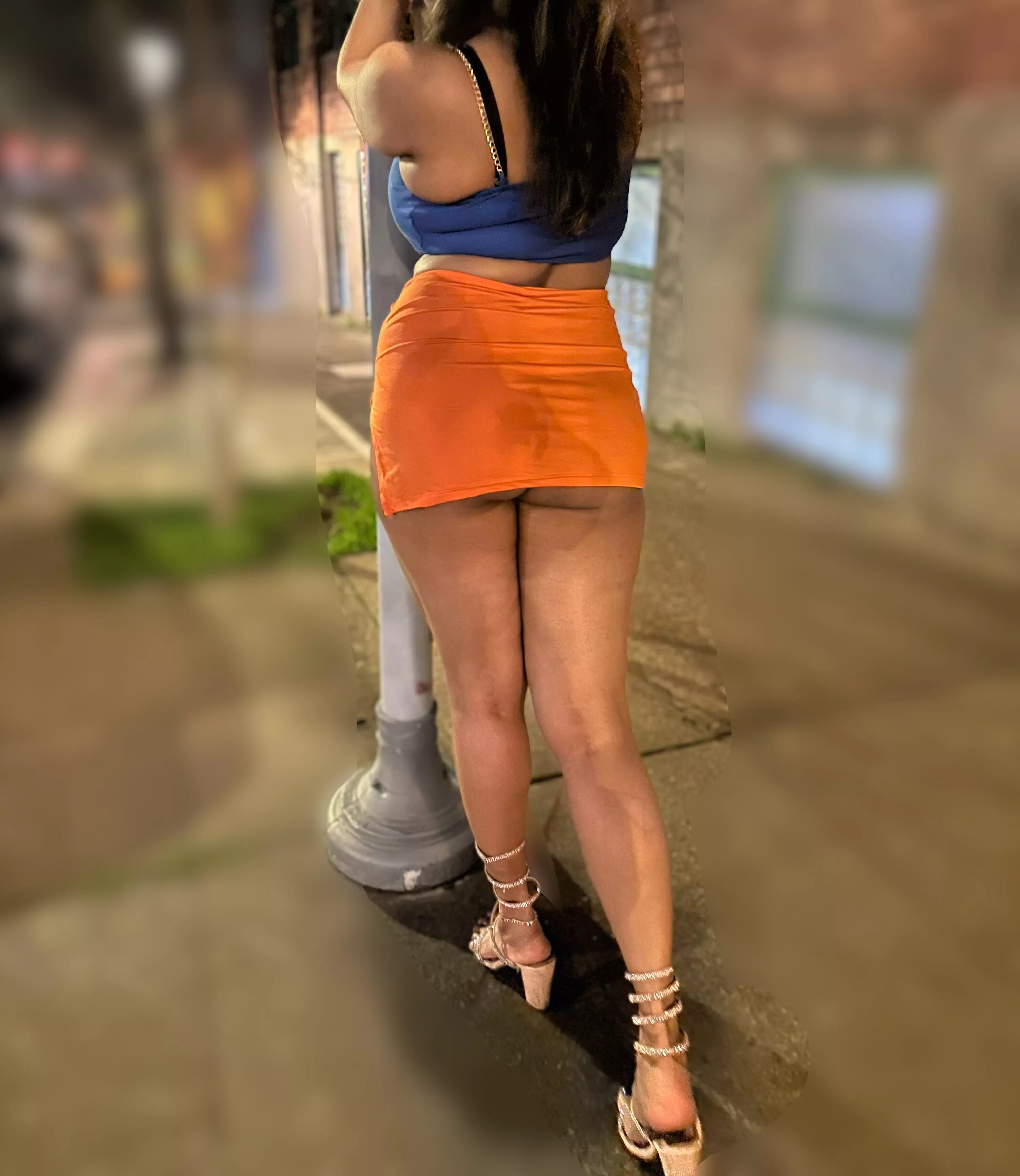 Just the right length...[F] posted by desiwife99