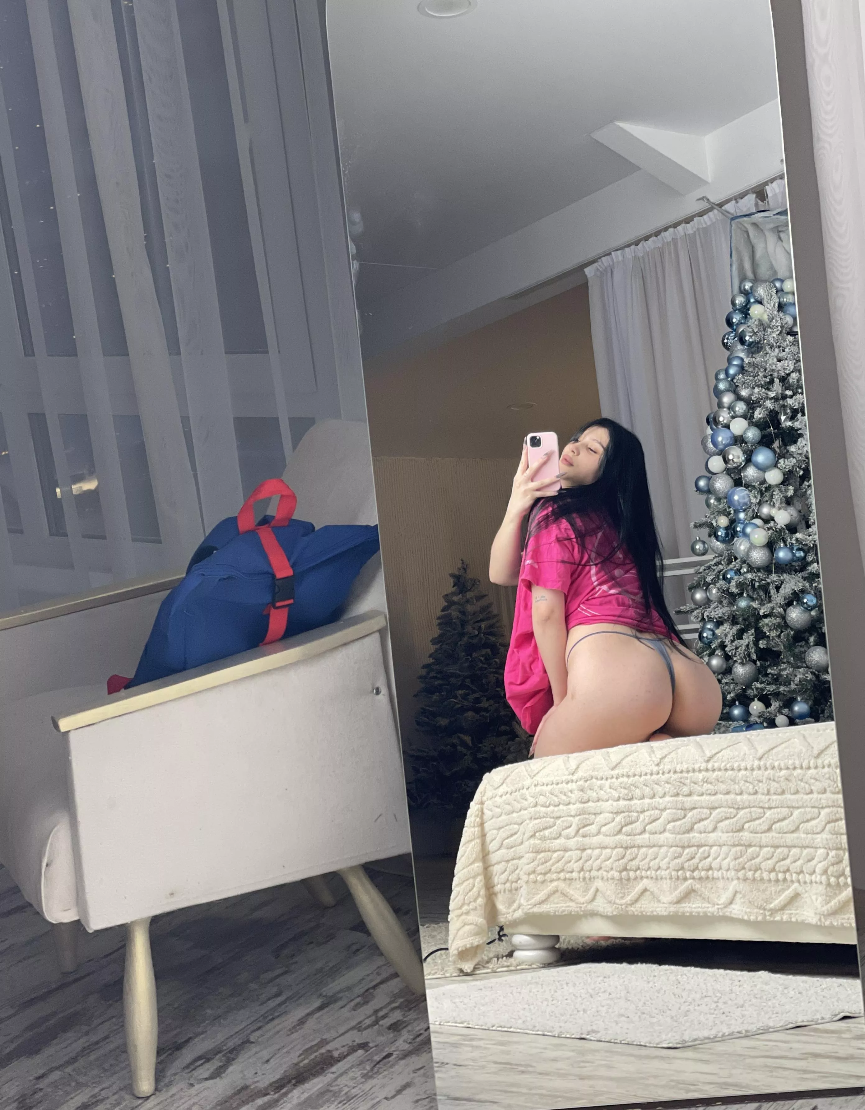 Mirror mirror tell me my ass is the best posted by Tiedbonasa