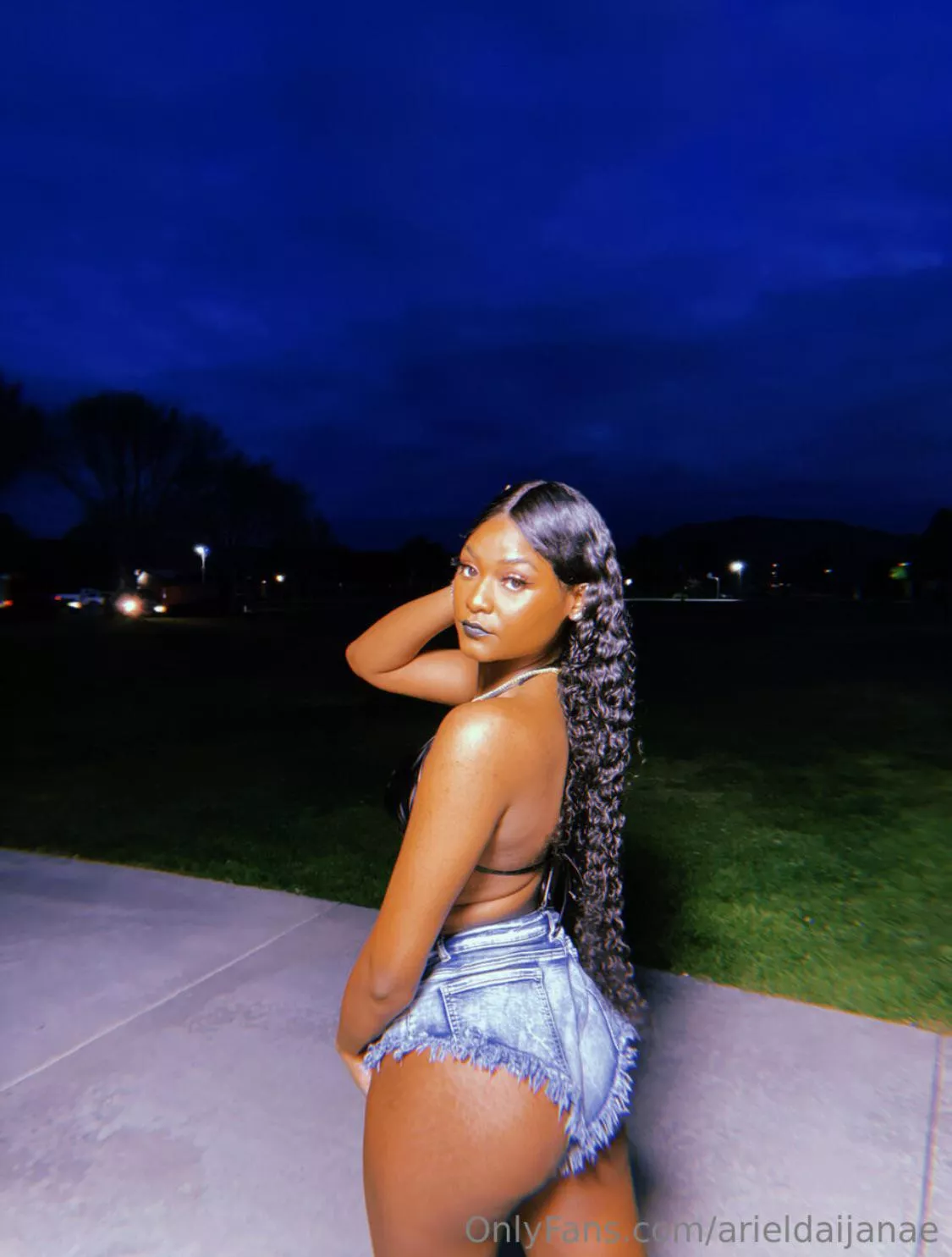 My eye color really stands out here 😘😘😘 posted by HoneyAngelx