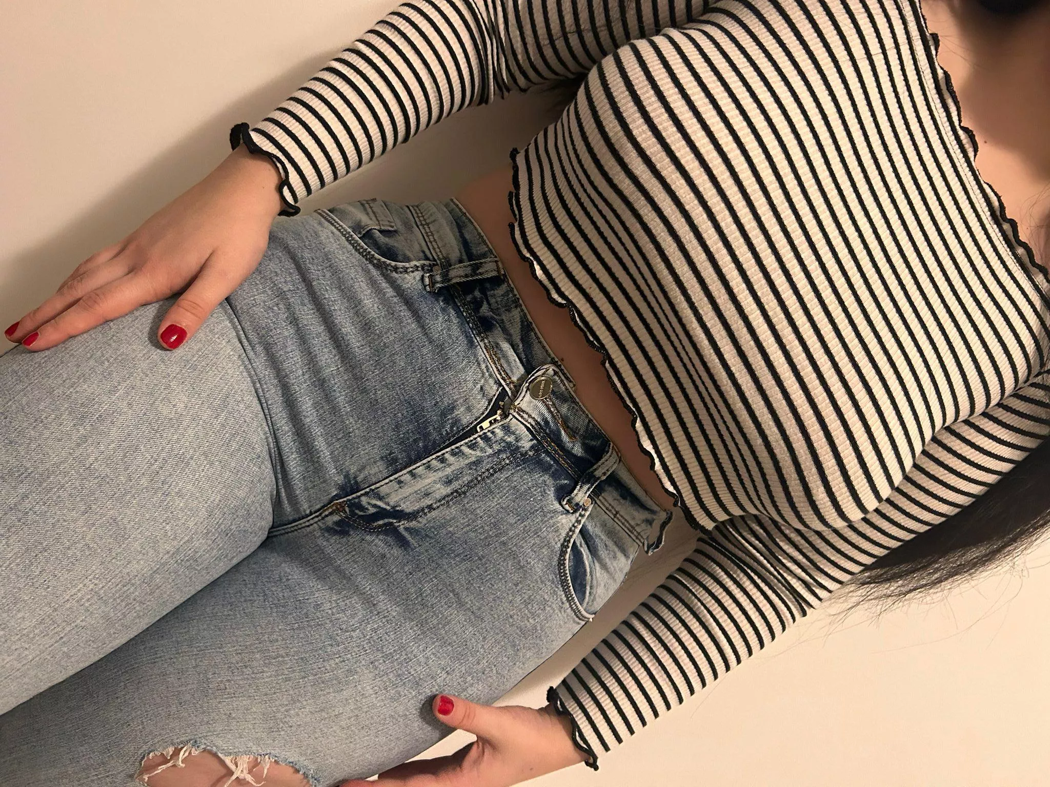 No bra needed posted by Lil_Wicked_Evelyn