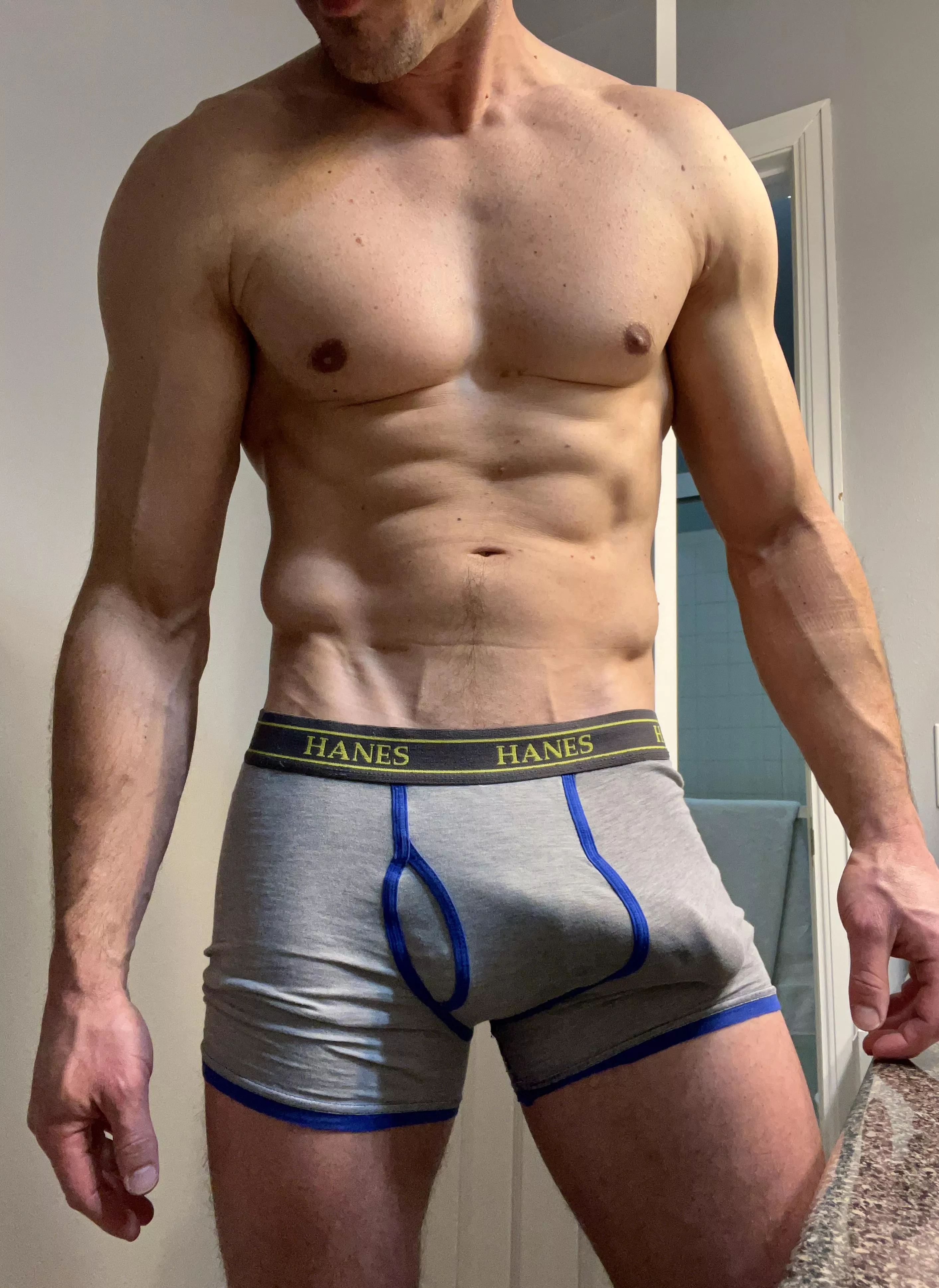 Old Hanes doing their job posted by Logansteves