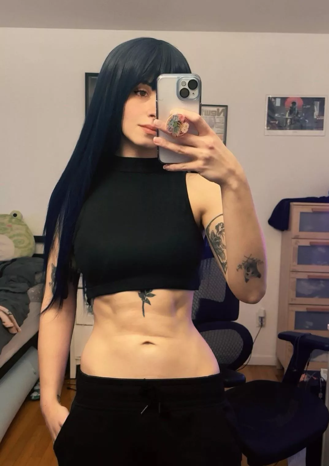 Started living in crop tops once my abs came through lol posted by itsatleastacplus