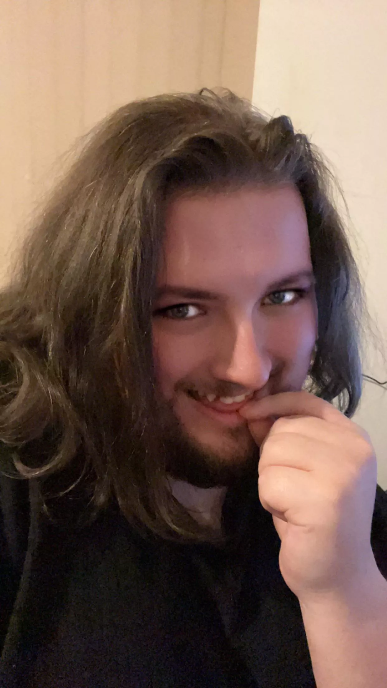 Stroke my hair and call me a good girl as you fuck my throat? posted by MintyBelles