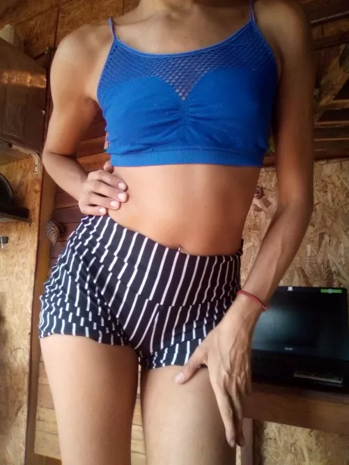 This is a [f] ter my morning workout... Do u train every day too? by florescencia_