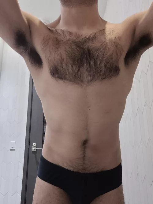 Wanna feel the hair? by Laro_Cervantes