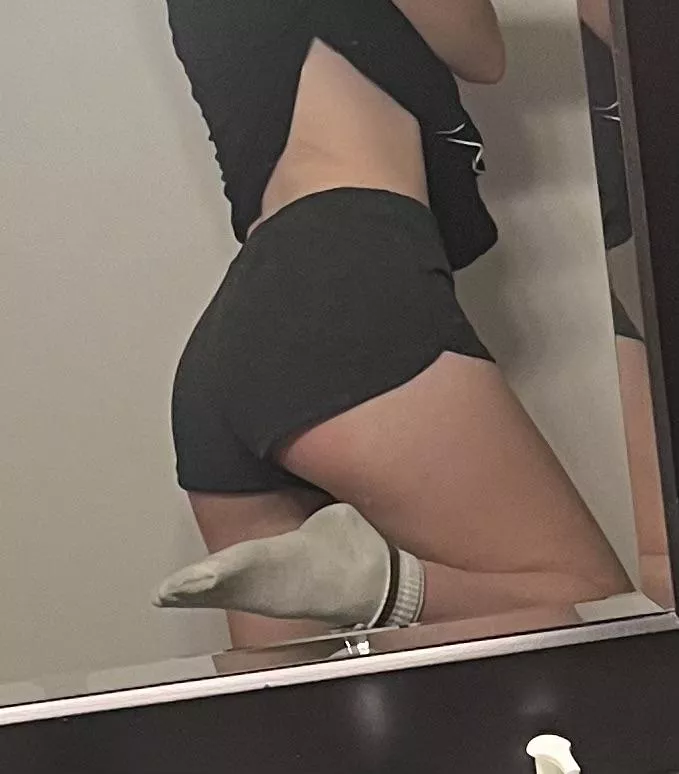 What else do you wanna see? [f] posted by Inside-Gas-8772