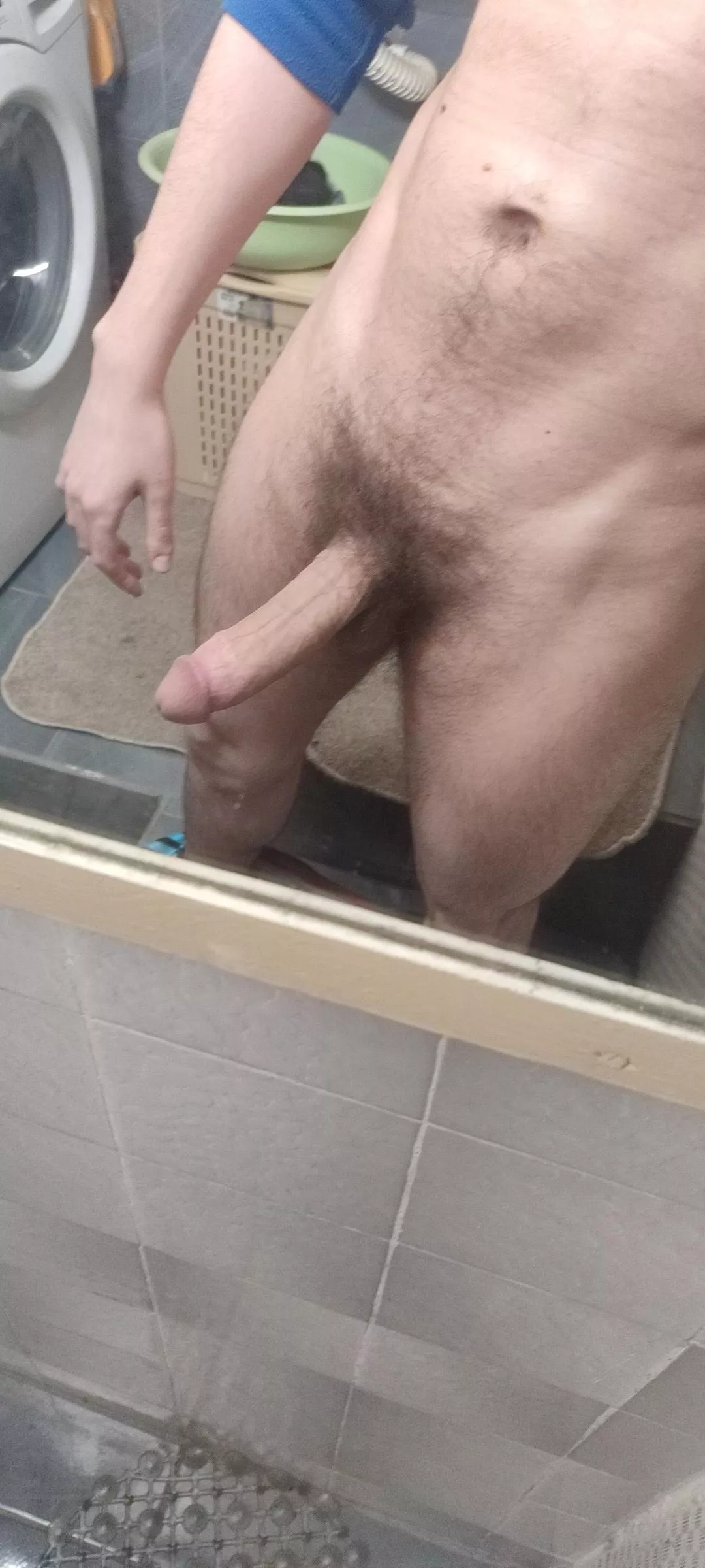 You think you can take the whole thing inside you? [26] posted by MikeyLevine