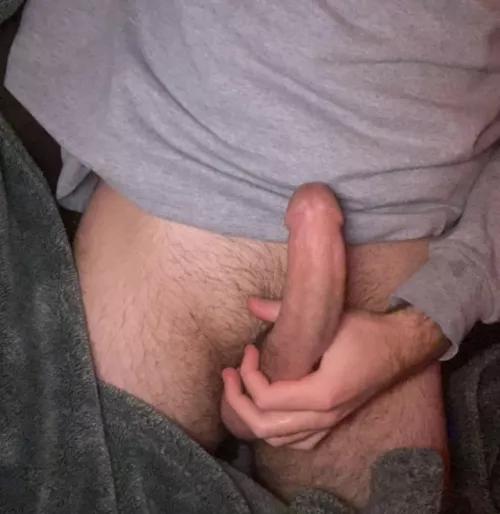 21 any bros 18-24 want to stroke w me? by KeyVisible727