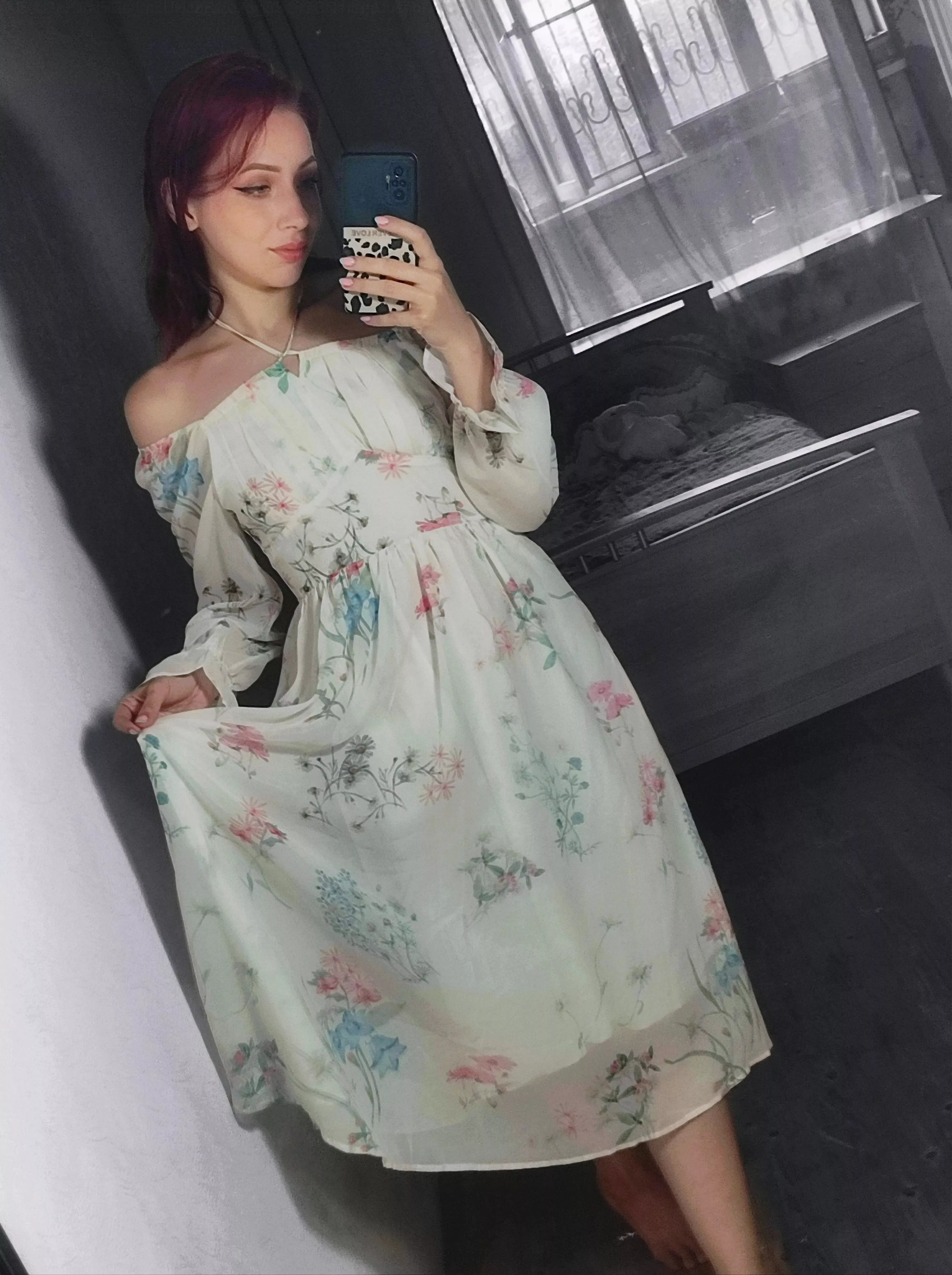 Anyone interested in buying me some dresses or lingerie to try on for them? posted by bidfsm