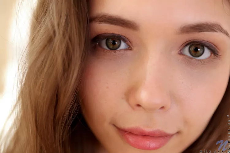 BEEE AUTIIIIFUULLLL by Noodle5150