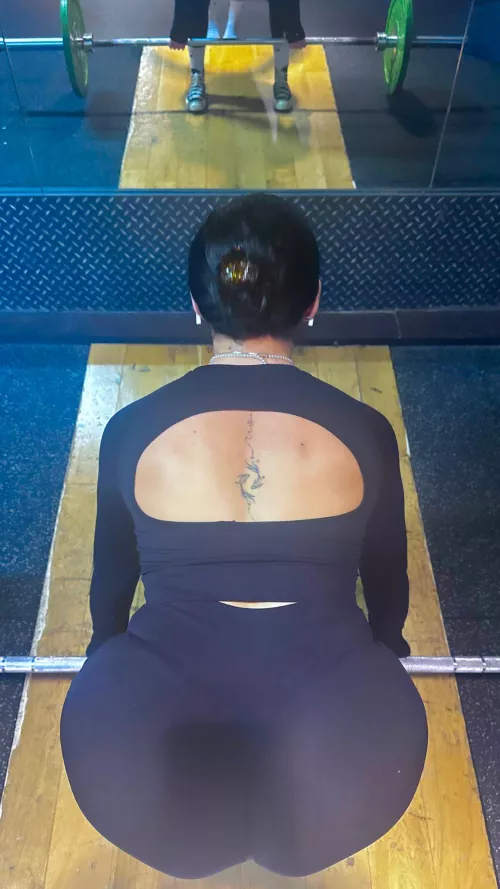 can i sqaut on you pls??? by nicolealewis12