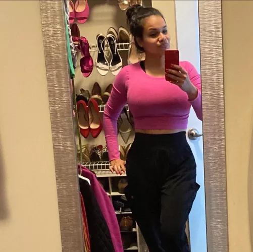 Colombian milf by mikehenderson99