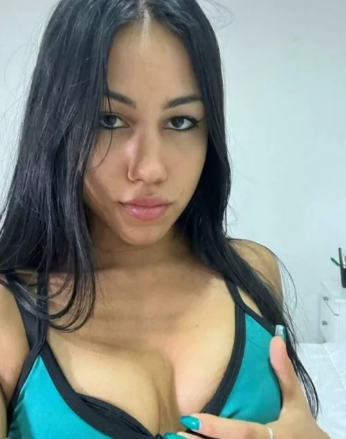 Do you like the color of my nails matching my bra by TheLatinaFemdom