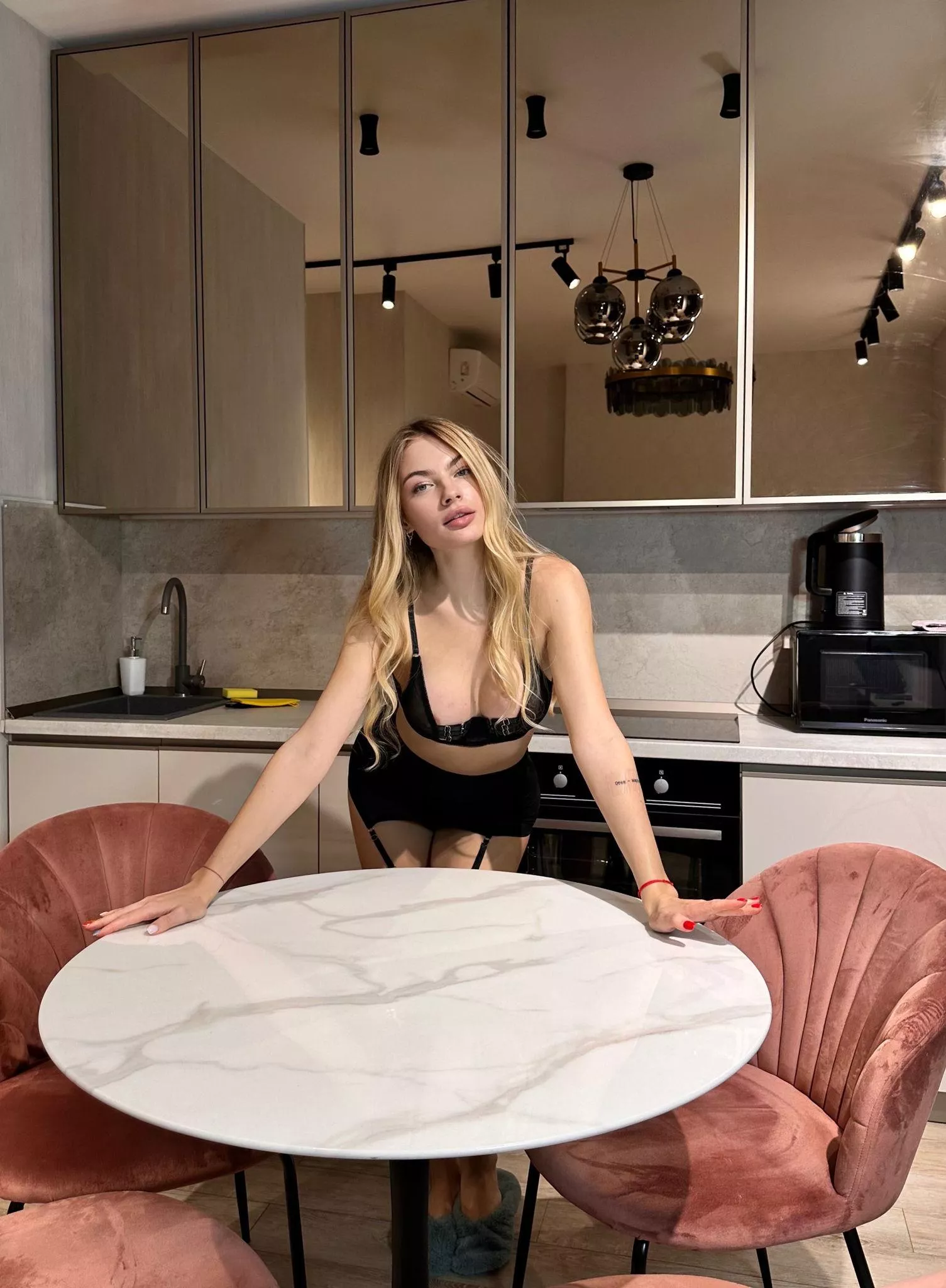 Get ready to be amazed - this lingerie will be the most memorable thing you see today posted by eathlydhootisr51