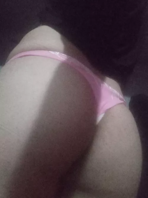 Hi 😊 beautiful ass no ?? Hahha by Beneficial_Ease_7947