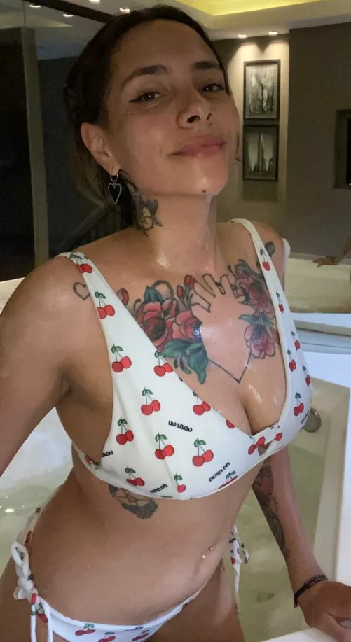 Just me in a new bikini by engildhullinge86