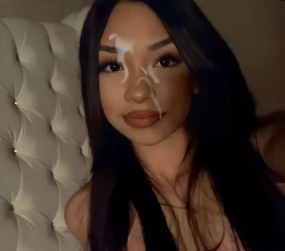 Latina cum facial by KanekiEdits
