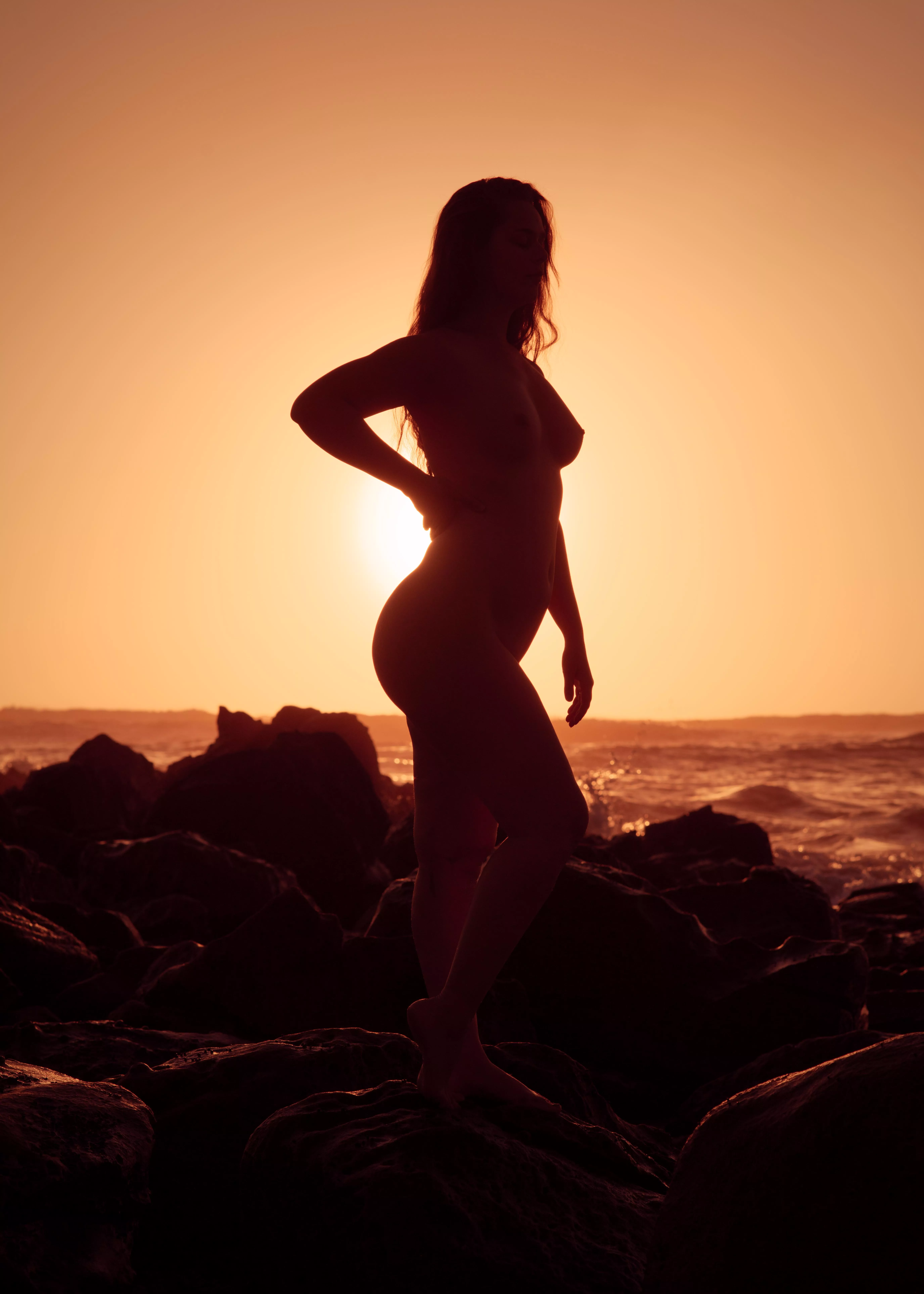 Love-Light ❤️  posted by t_and_a_intimates