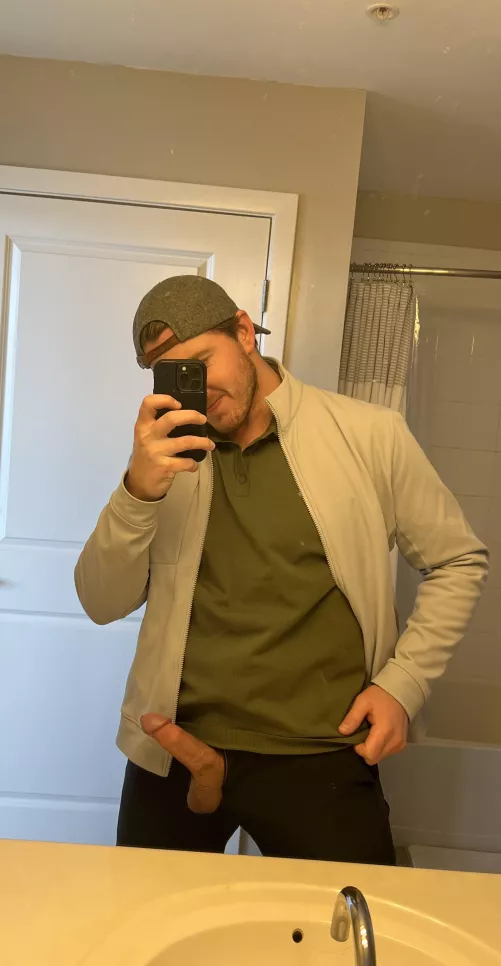 Lunch break? [31] by Gonewilder8686