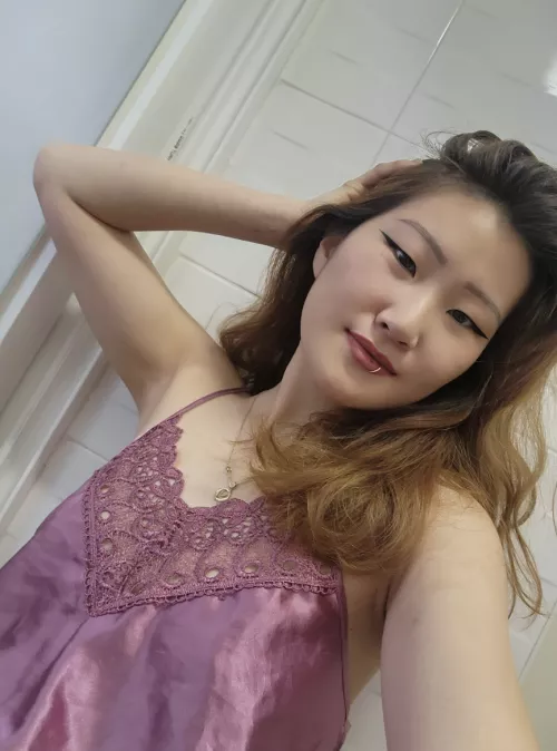 morning selfie by Emi1on