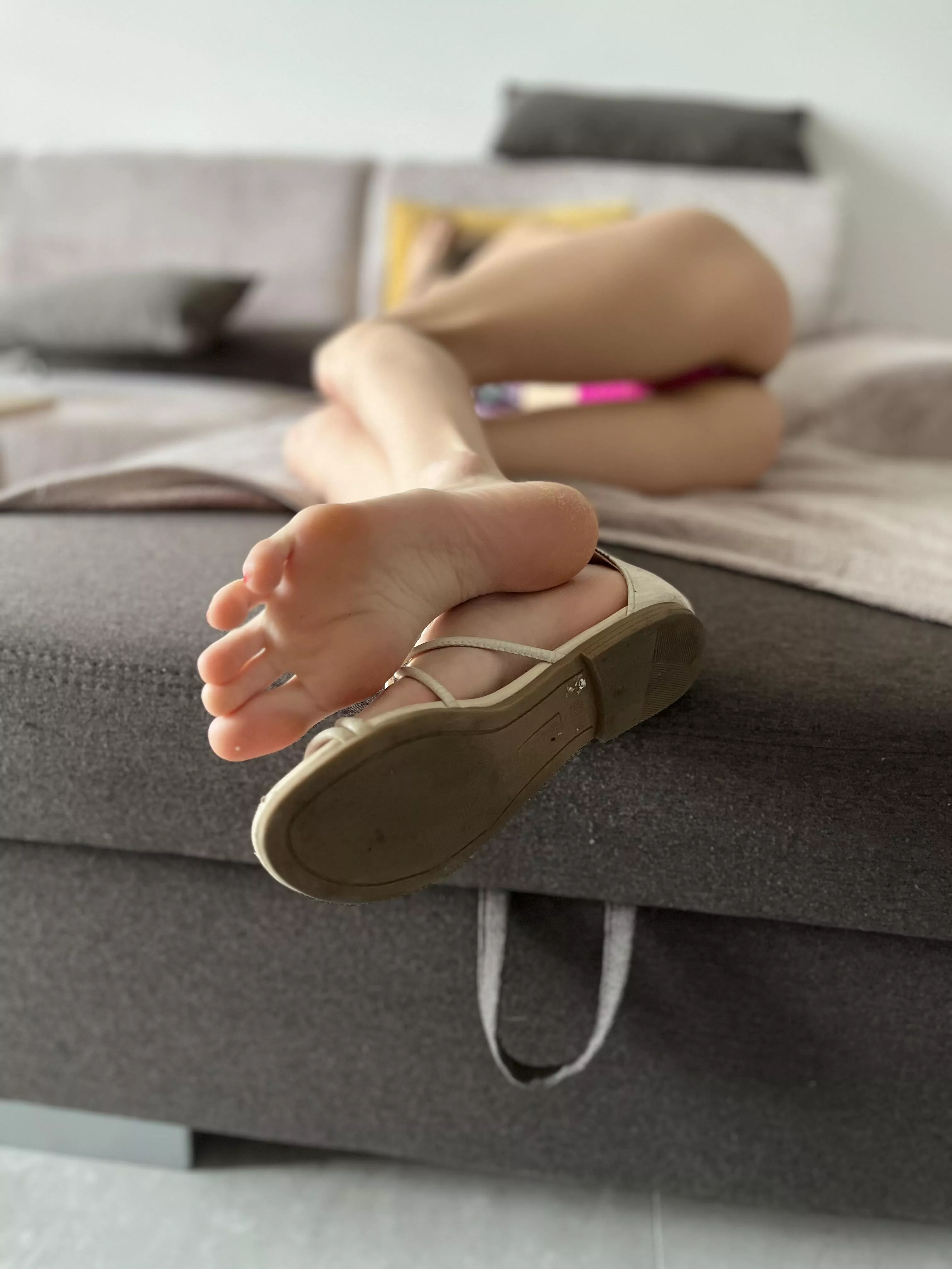 please come by and take care of your queen  posted by _ivannabelle