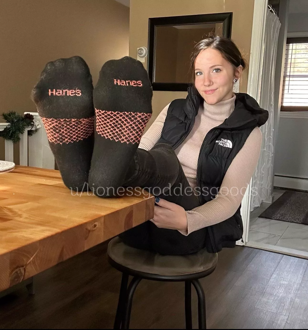 [Selling] Something tells me you want my socks pressed up against your face. Menu & drawer pinned. Free shipping, tracking #, pow photo included posted by LionessGoddessGoods