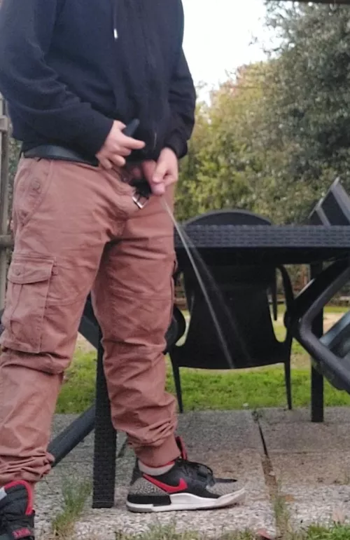 Strong flow by No-Echidna974