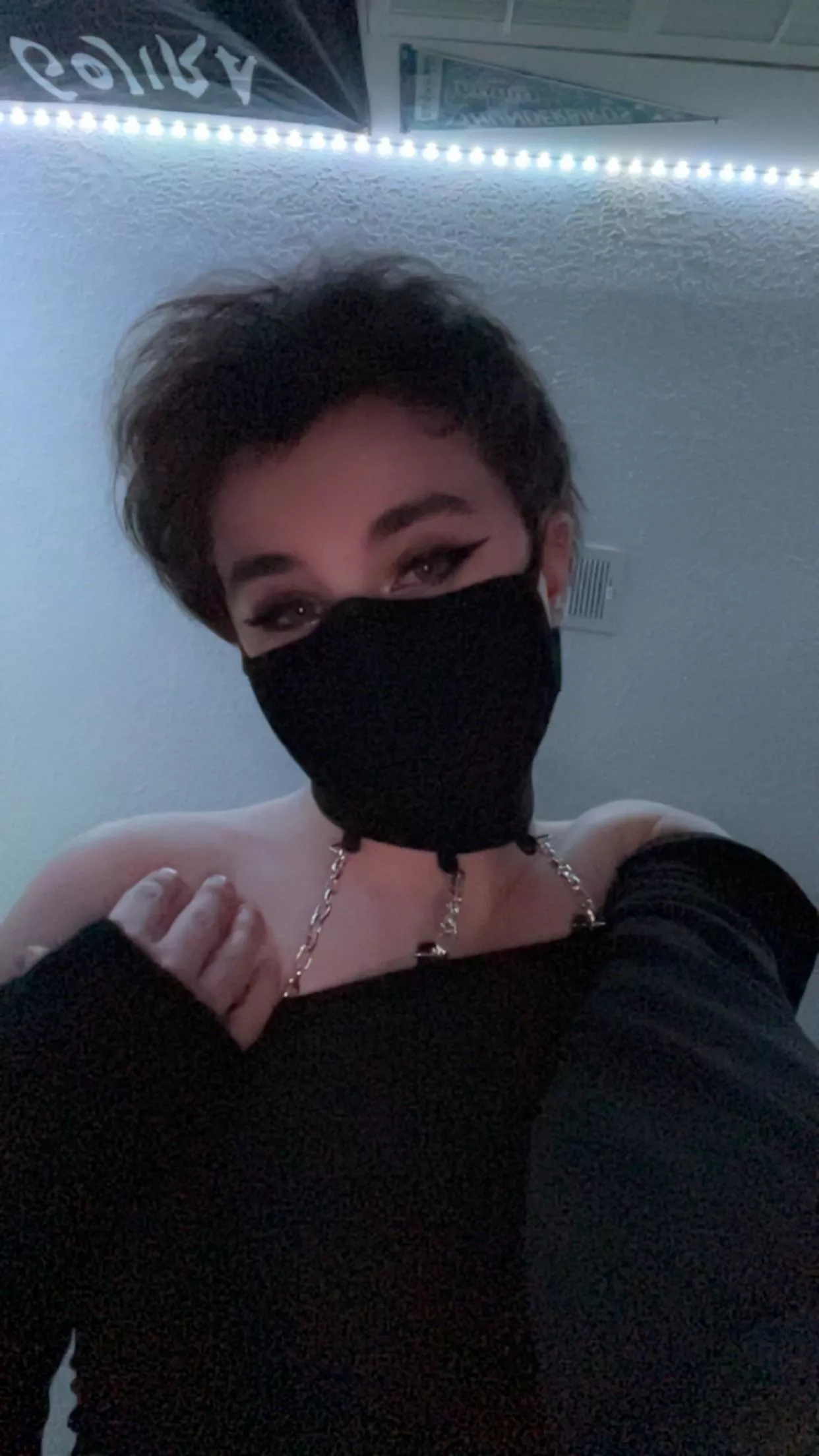 Think I’m addicted to this top ngl🤭 posted by QuestionableSalad__