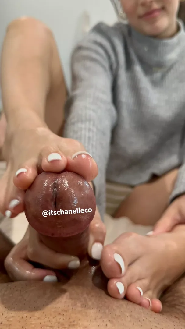 White toes make him cum so hard🤍💦 posted by itschanellexo_