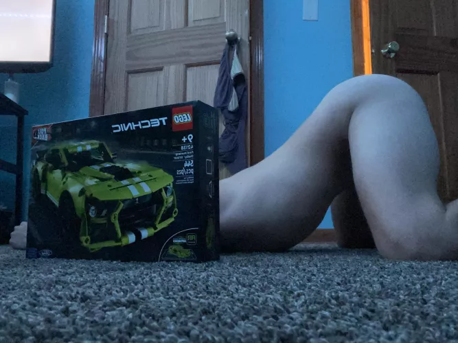 19 , i need help building this 🥺 by pulseinmedaddy