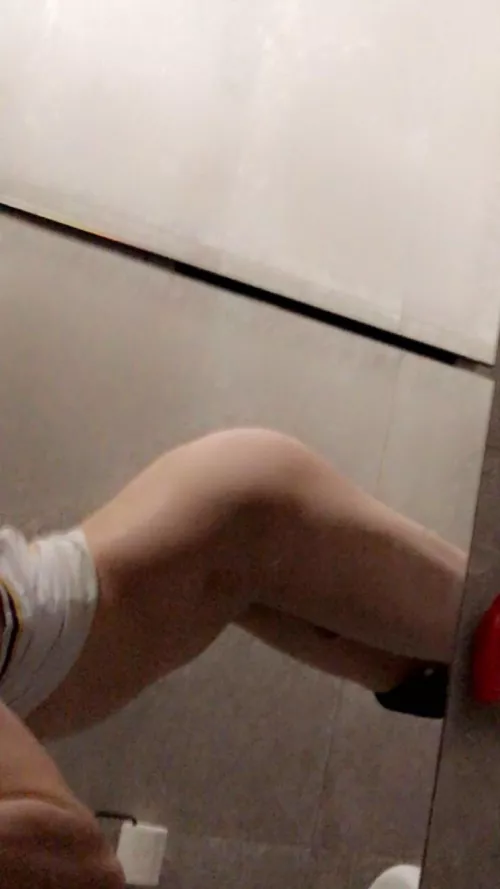 19 who’s gonna blow my back out? by iluvfemboys1