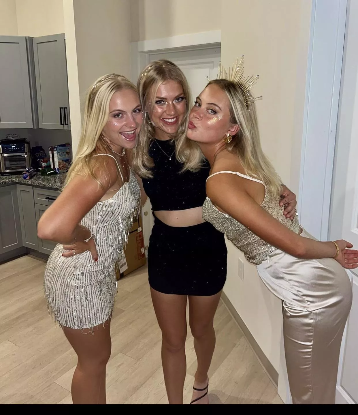 [3] which college girl are you fucking?  posted by Numerous_Note1902